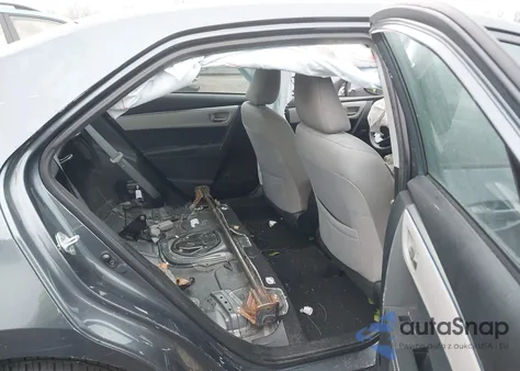 2015 Toyota Corolla Le z USA, uszkodzony, nr VIN 2T1BURHE2FC315480